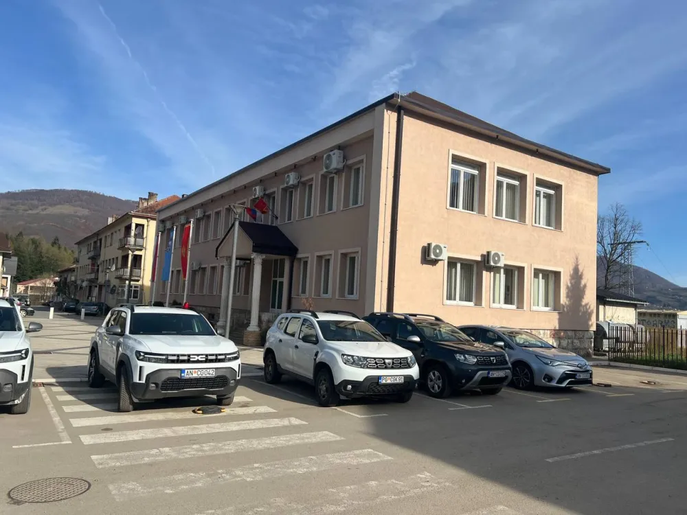 Skup&scaron;tina Andrijevice u ćorsokaku, prijeti uvođenje prinudne uprave