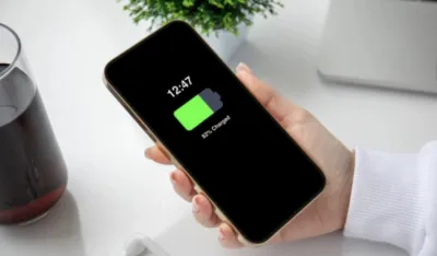 Kako da punite telefon, a da baterija duže traje? Evo &scaron;ta kažu stručnjaci