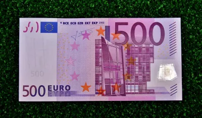 Blamaža na svadbi: Mladencima poklonio lažnih 500 eura, pa tražio kusur