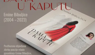 "Dama u kaputu"