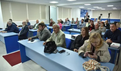 Novim članovima UKCG uručene članske knjižice