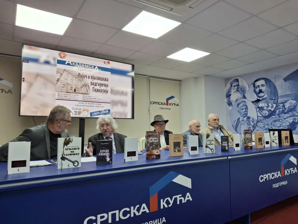 Poezijom ovaplotili težnju za idealima umjetnosti