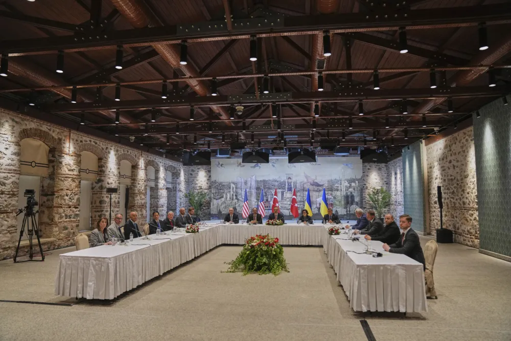 Ruska delegacija otputovala u Istanbul, Zelenski potvrdio da će Kijev učestvovati u pregovorima