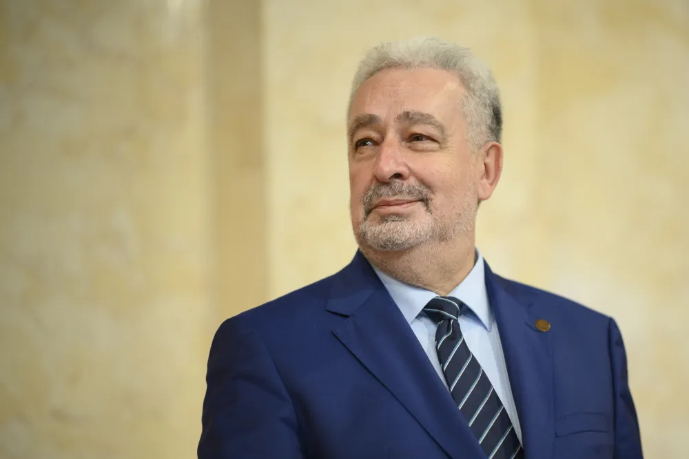 Krivokapić: Na Crnu Goru je pala nadstre&scaron;nica Beograda na vodi