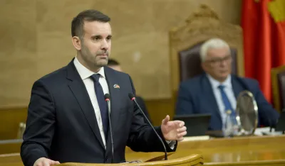 Premijerski sat &ndash; pitanje za Spajića, ali i za Mandića
