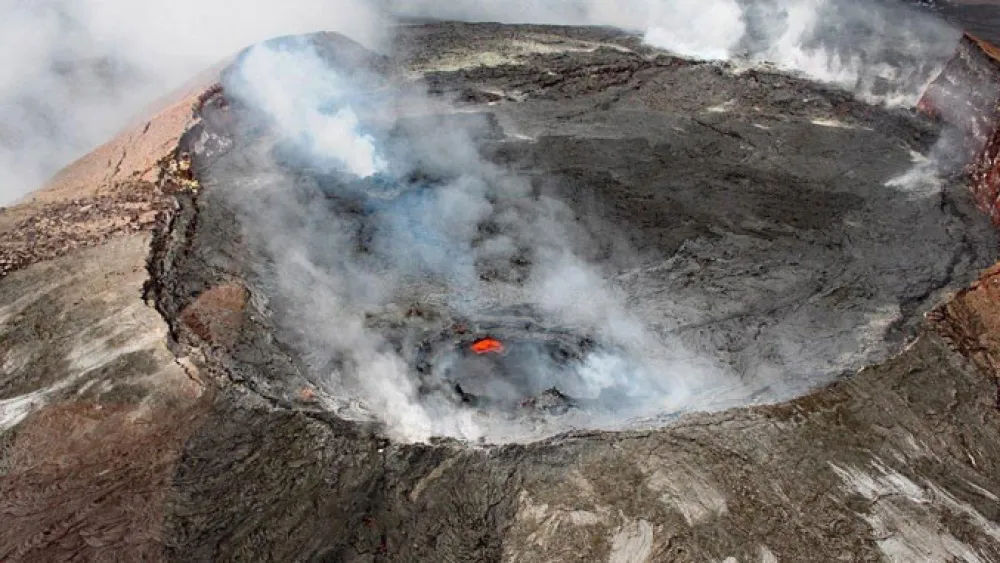 Nekoliko letova za Bali otkazano zbog erupcije vulkana - izbačen oblak pepela 11 kilometara uvis