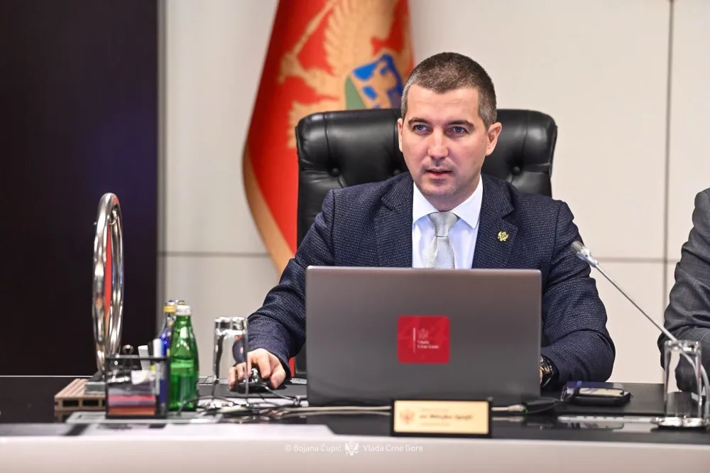 Bečić: Veting je najmoćnije oružje u borbi protiv infiltracije organizovanog kriminala u bezbjednosni aparat države