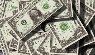 Dolar oslabio