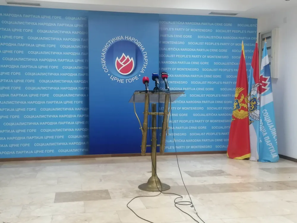 Jančić&nbsp;i članovi OO&nbsp;SNP-a HN: "Blagojević nije mogao da učestvuje u radu Statutarne komisije"