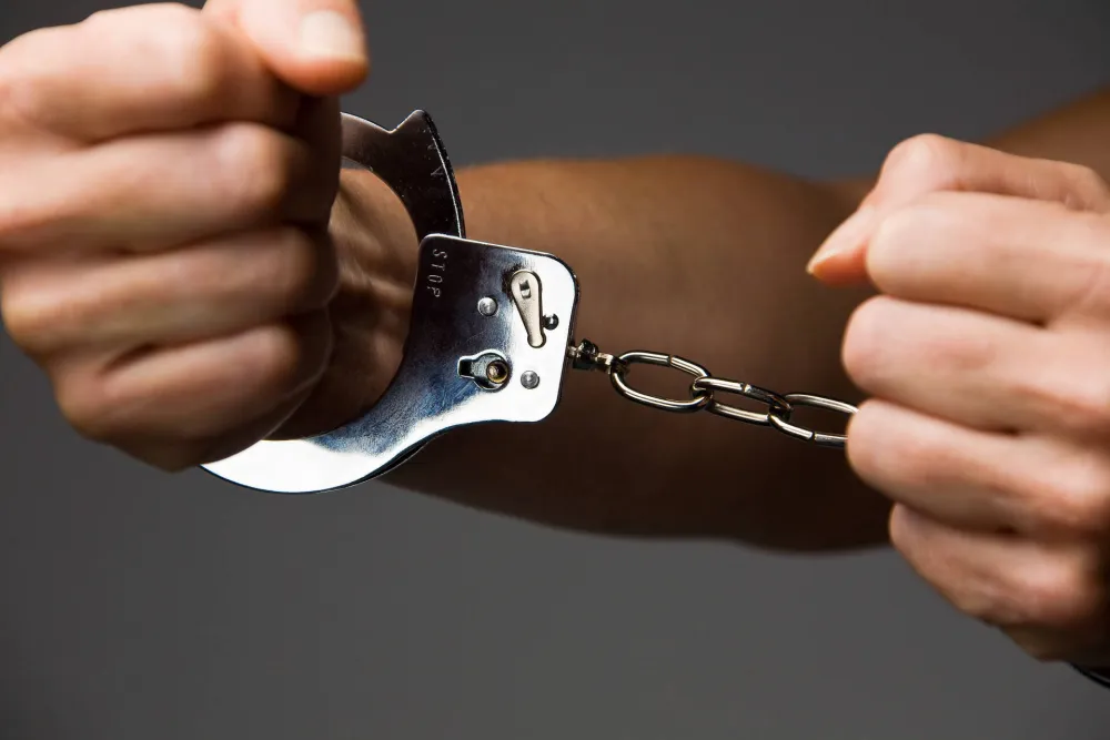 Podgoričanin uhap&scaron;en zbog posjedovanja heroina i kokaina, kod Tivćana pronađena marihuana
