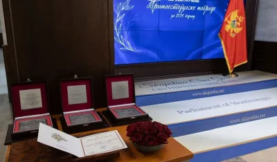 DPS&ndash;SD: Žiri za dodjelu Trinaestojulske nagrade prekr&scaron;io zakon