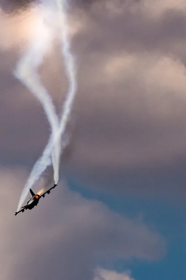 Sru&scaron;io se avion u Alpima, poginule četiri osobe