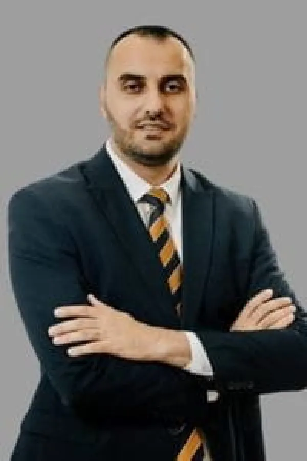 Ambasadori dobili agreman, &bdquo;zakočilo&rdquo; kod kuće