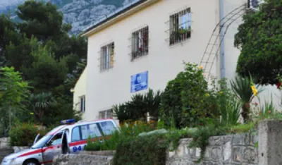 Uhap&scaron;en radnik obezbjeđenja bolnice za psihijatriju: Osuđenik iz Dobrote pu&scaron;ten na kupanje i na piće