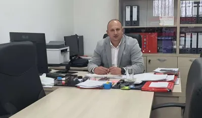 Služba komunalne policije i inspekcije Op&scaron;tine Zeta zaustavila gradnju divljeg objekta