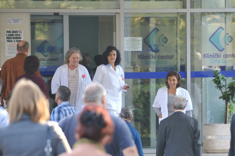&bdquo;Bijeli mantili&rdquo; 18. jula organizuju protestnu &scaron;etnji do Ministarstva zdravlja