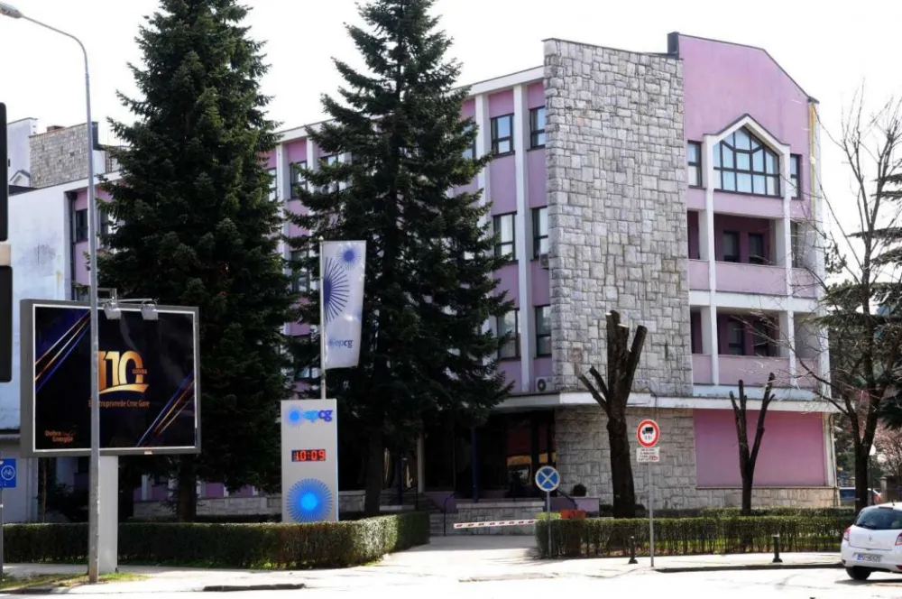 U junu potrо&scaron;nja struje 15,41 odsto veća u odnosu na maj
