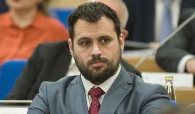 Ve&scaron;ović: Ono &scaron;to se dogodilo danas nije bio protest, već primitivni ispad i brutalna demonstracija političkog huliganizma