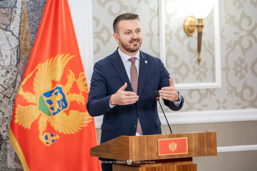 Dukaj: MJU predložilo da predsjednik op&scaron;tine i njegov zamjenik moraju biti različitog pola