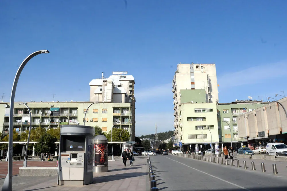 Zbog vožnje Ulicom slobode u periodu zabrane saobraćaja kažnjena 22 vozača
