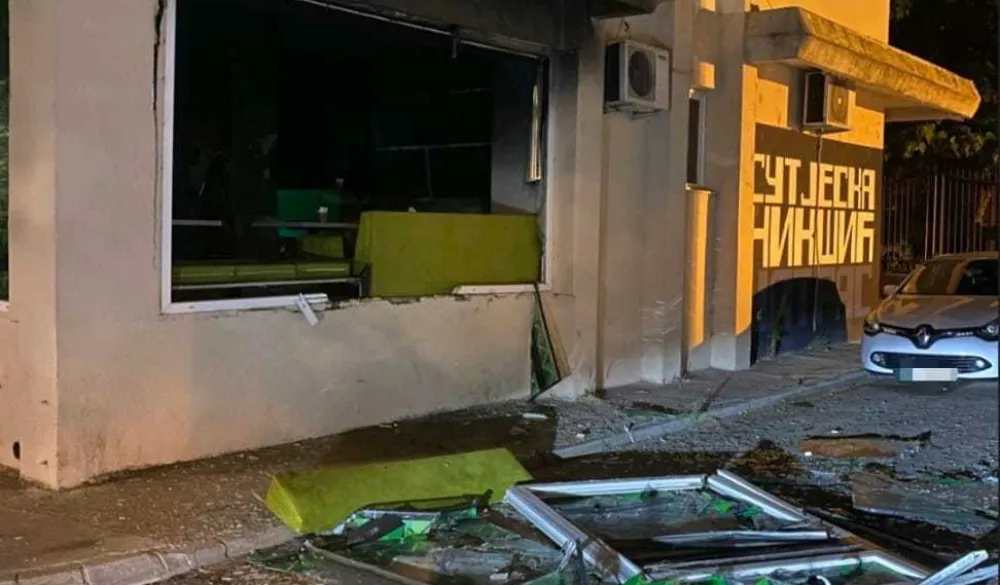 Policija rasvijetlila podmetanje požara u sportskoj kladionici u Nik&scaron;iću; jedno lice uhap&scaron;eno, drugo u bjekstvu