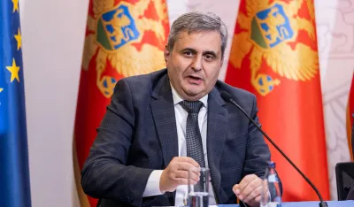 Radunović: Nelegalni graditelji na Žabljaku postavljaju cerade da zbune satelit, prevare im neće proći