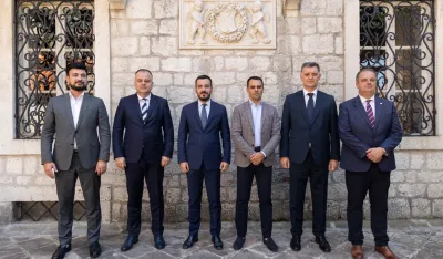 Predsjednici primorskih op&scaron;tina:&nbsp;Političke razlike ne smiju&nbsp;biti razlog za nasilje