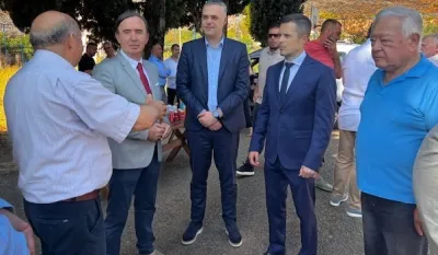 Mujović sa saradnicima 