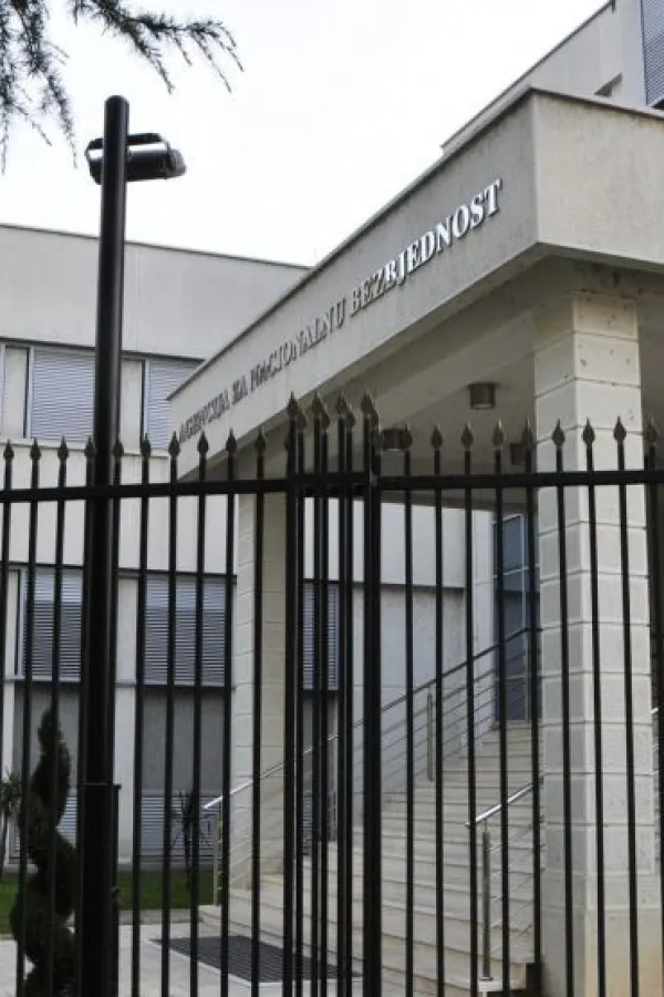 NVO pisale premijeru: Povucite predlog zakona o ANB iz skup&scaron;tinske procedure i usaglasite ga s ljudskim pravima