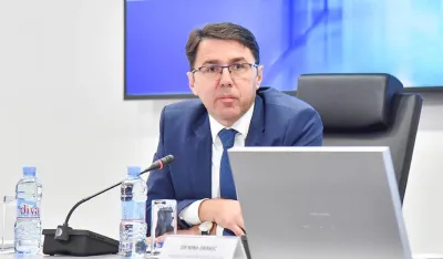 Radulović: Predlagači izmjena da obustave dalje procedure, omoguće raspravu o predloženim rje&scaron;enjima i verifikaciju od EK i VK
