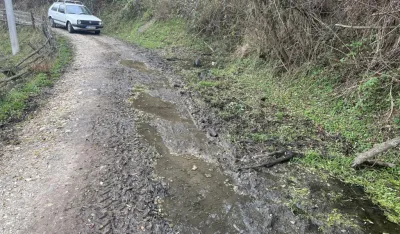 (FOTO) Lo&scaron; put iseljava narod iz Mioča