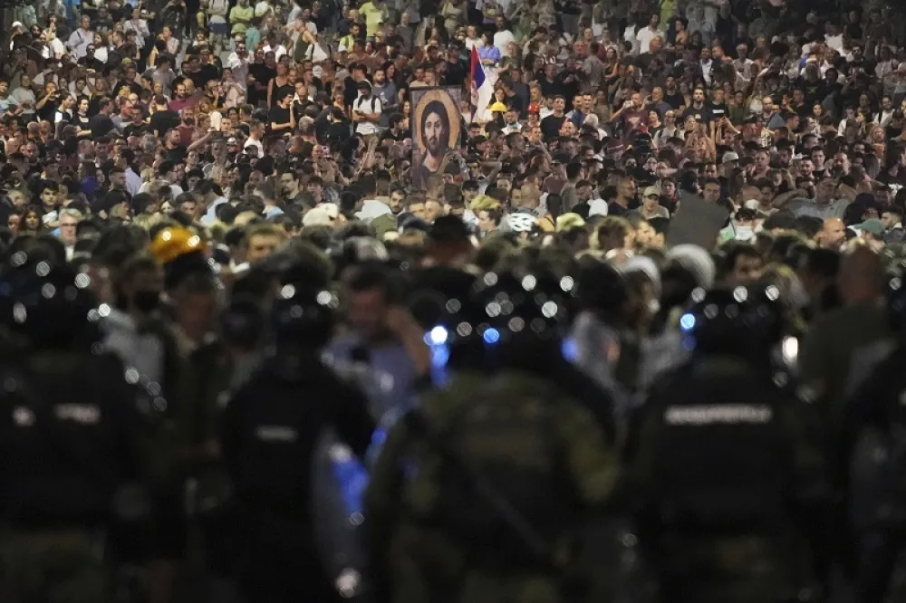 Protesti pod sloganom "Srbija se umiriti ne može" zbog policijske brutalnosti i napada na demonstrante