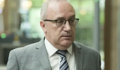 Zvrko: Vlada da nagradi sve vatrogasce koji su se izložili opasnosti