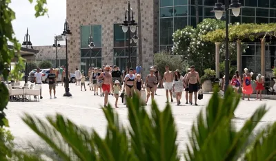Predstavnici turističke privrede zadovoljni ostvarenim rezultatima tokom sezone, u hotelima bilježe rast broja noćenja