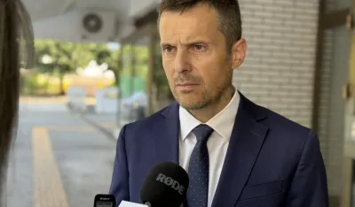 Sa&scaron;a Mujović