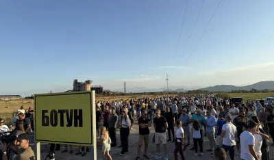 (VIDEO) Botunjani na protestu poručili: Život dajemo ali se kolektor neće graditi