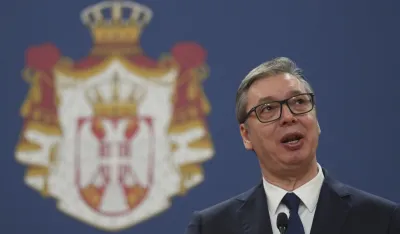 Vučić napao Milatovića zbog transparenta na jučera&scaron;njoj utakmici