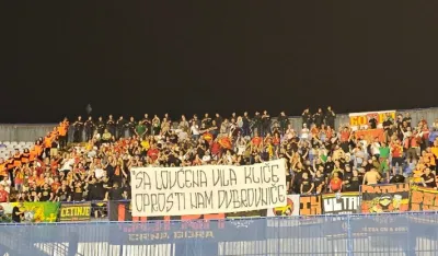 Poklič sa tribina većina je osudila, opozicija prećutala