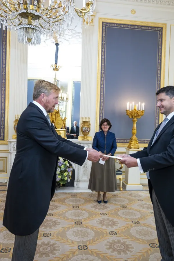 Raspopović i zvanično ambasador u Nizozemskoj