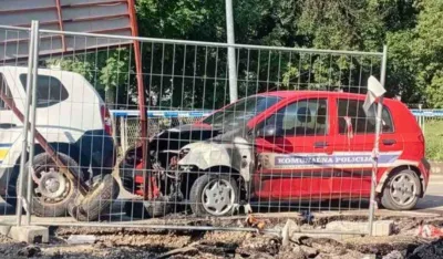 Zapaljeno vozilo komunalne policije