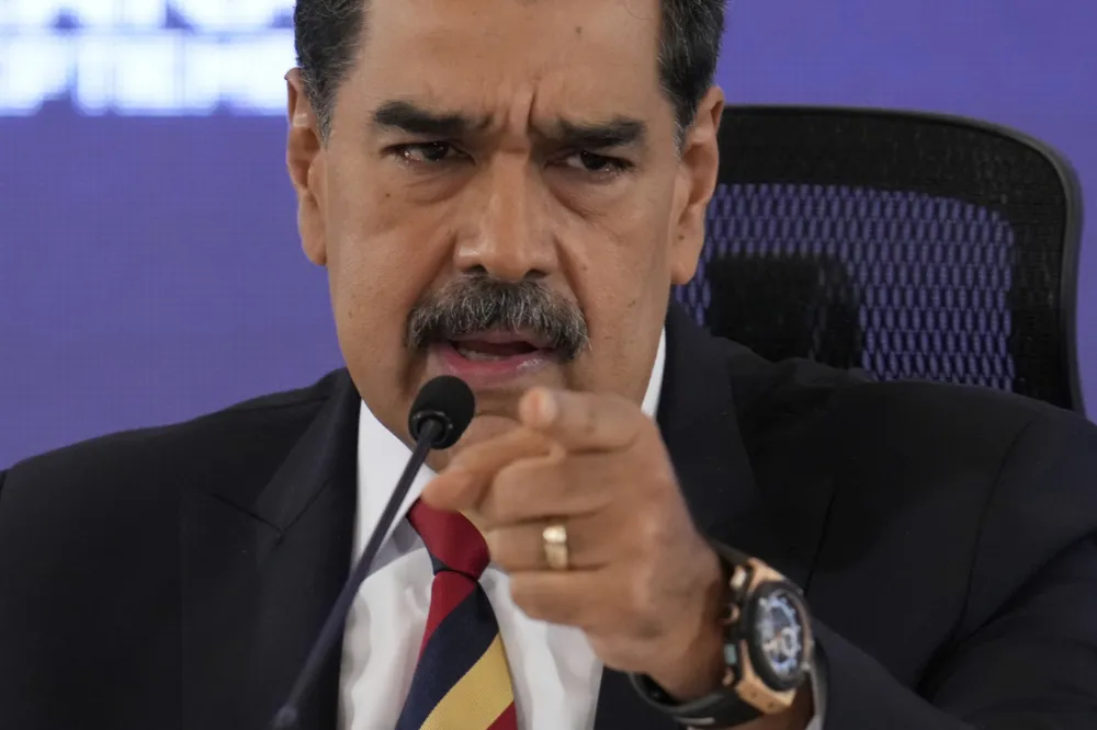 Maduro: SAD poku&scaron;avaju da uvedu marionetski režim, hoće na&scaron;u naftu