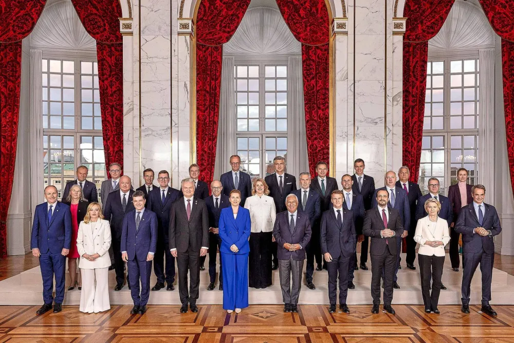 Lideri EU podržali "zid protiv dronova" za odbranu od Rusije; Fon der Lajen: Moskva sije podjele u Evropi