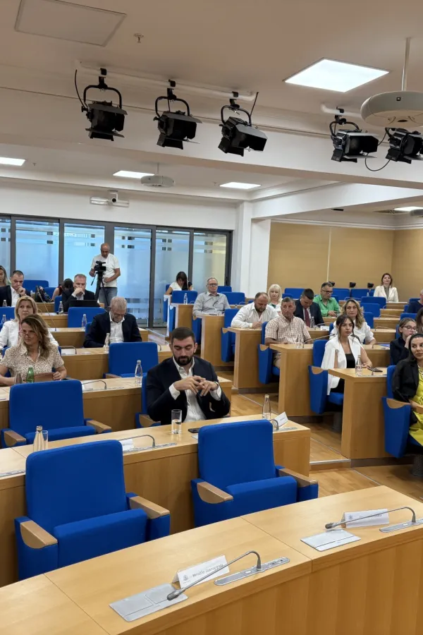 Vi&scaron;e v.d. direktora čeka Skup&scaron;tinu za pune mandate