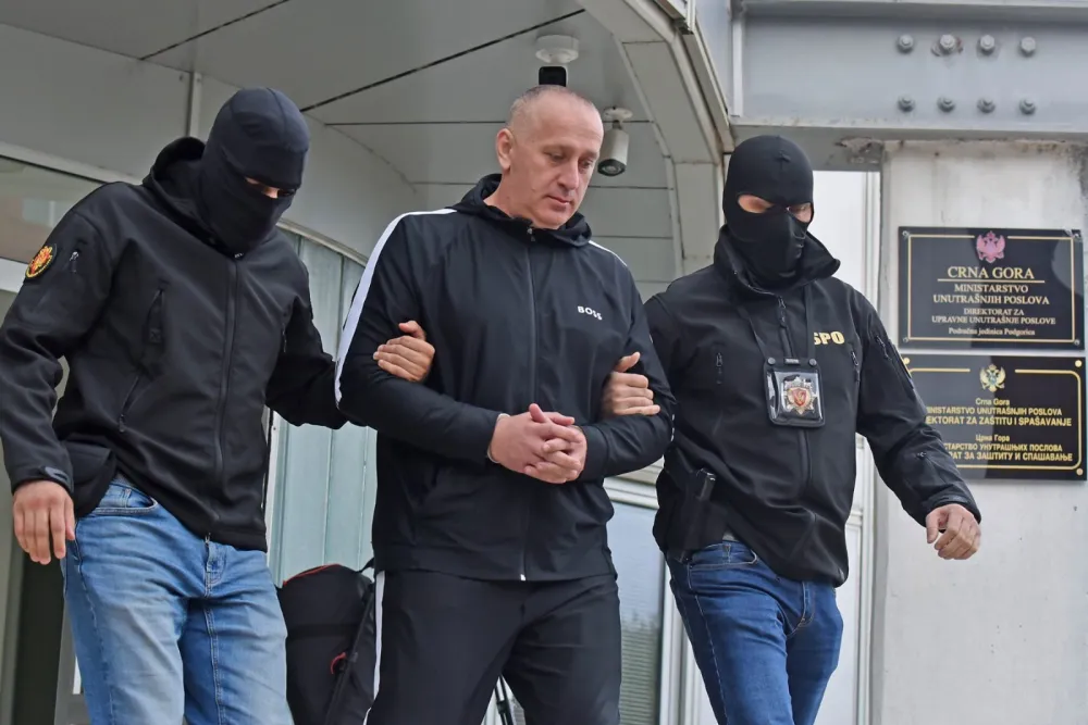 Lazovića ponovo ispitati o "crnim trojkama" i prebijanju Jovanovića