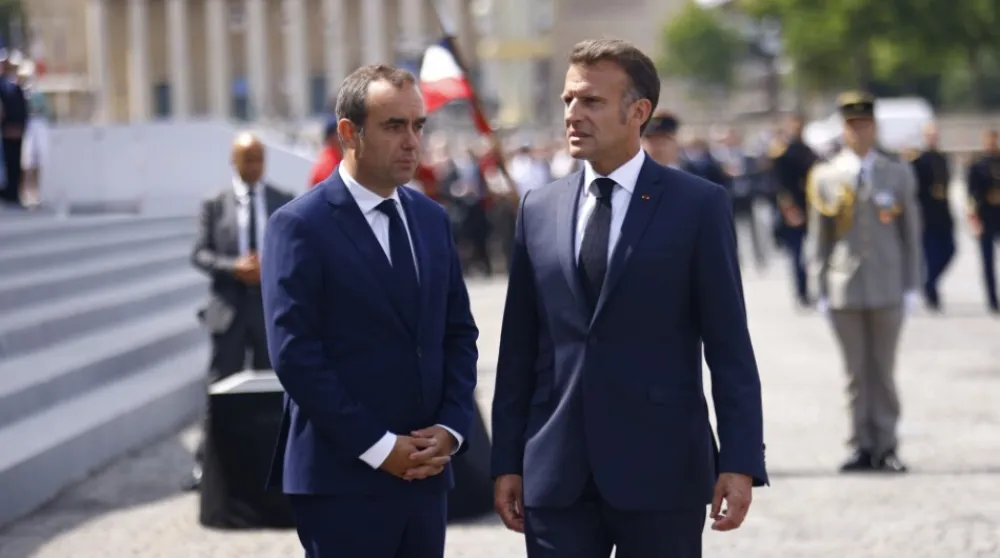 Lekorni pričao sa Makronom, ne želi ponovno imenovanje