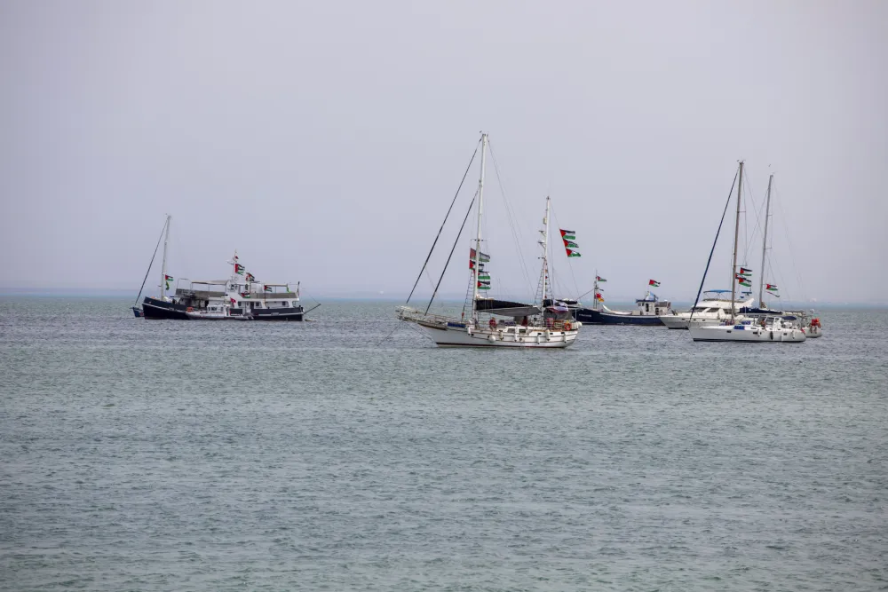 (VIDEO) Izraelska mornarica presrela jo&scaron; jednu flotilu koja se probijala do Gaze