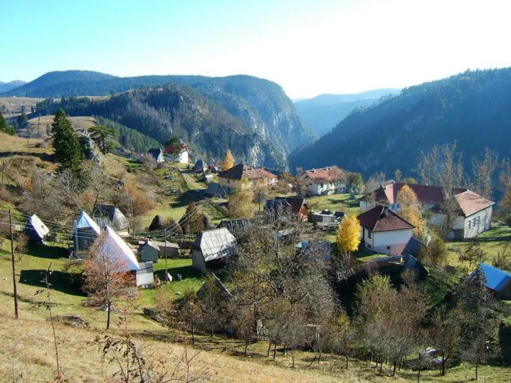  Sagovornici "Dana" upozoravaju: Sela će jo&scaron; vi&scaron;e opustjeti