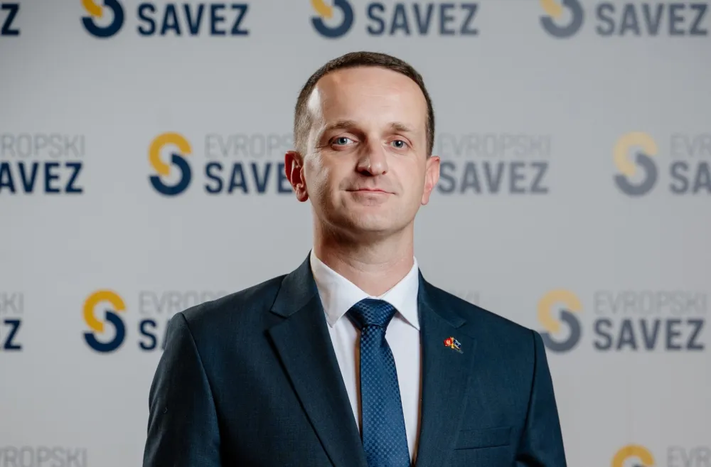 (VIDEO) Đuričković: &Scaron;teta &scaron;to se konferencija ne održava na Svetom Stefanu i Miločeru, da vide investitori kakvu sigurnost nudimo