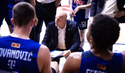 Andrej Žakelj