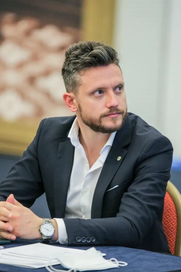 Radovanić za "Dan": Fokus treba da bude na EU i dijaspori